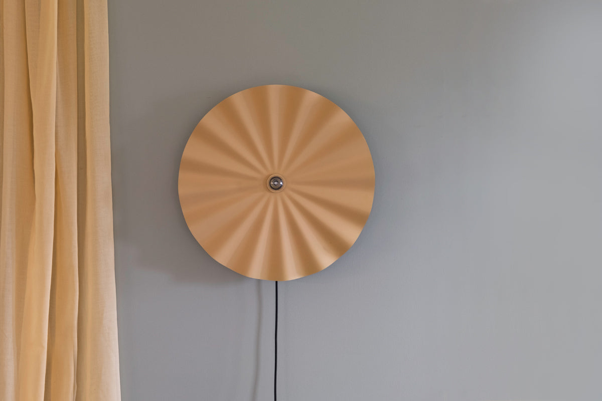 KRUM | SPRING WALL LIGHT 01