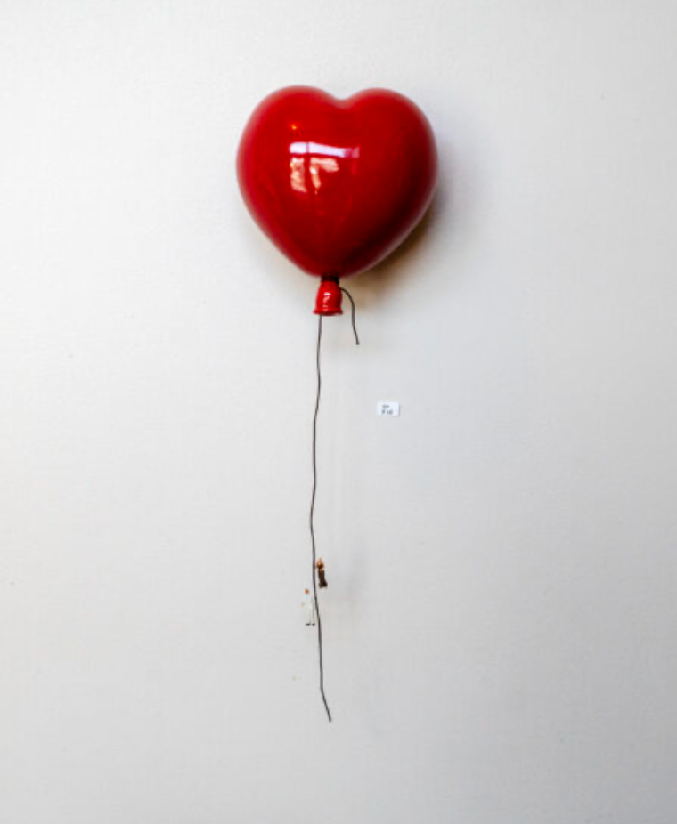 RED HEART BALLOON