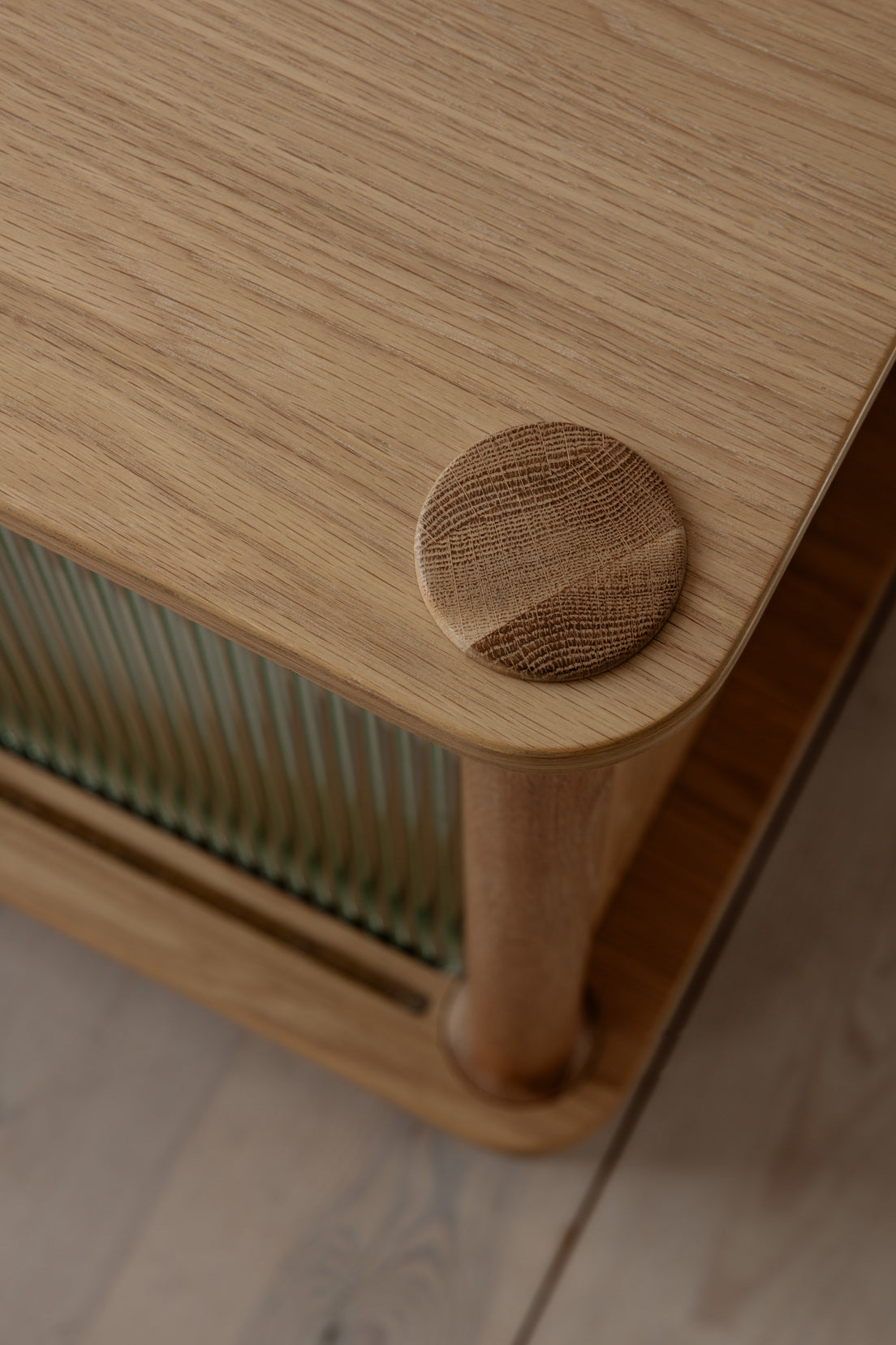 ITALIC | SIDEBOARD