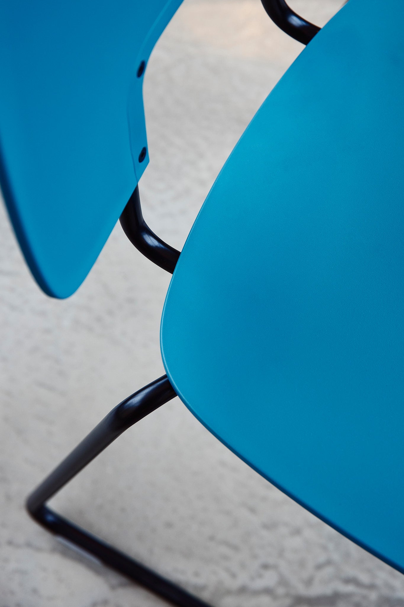 CHAIR BY WEHLERS | PHARMA BLUE