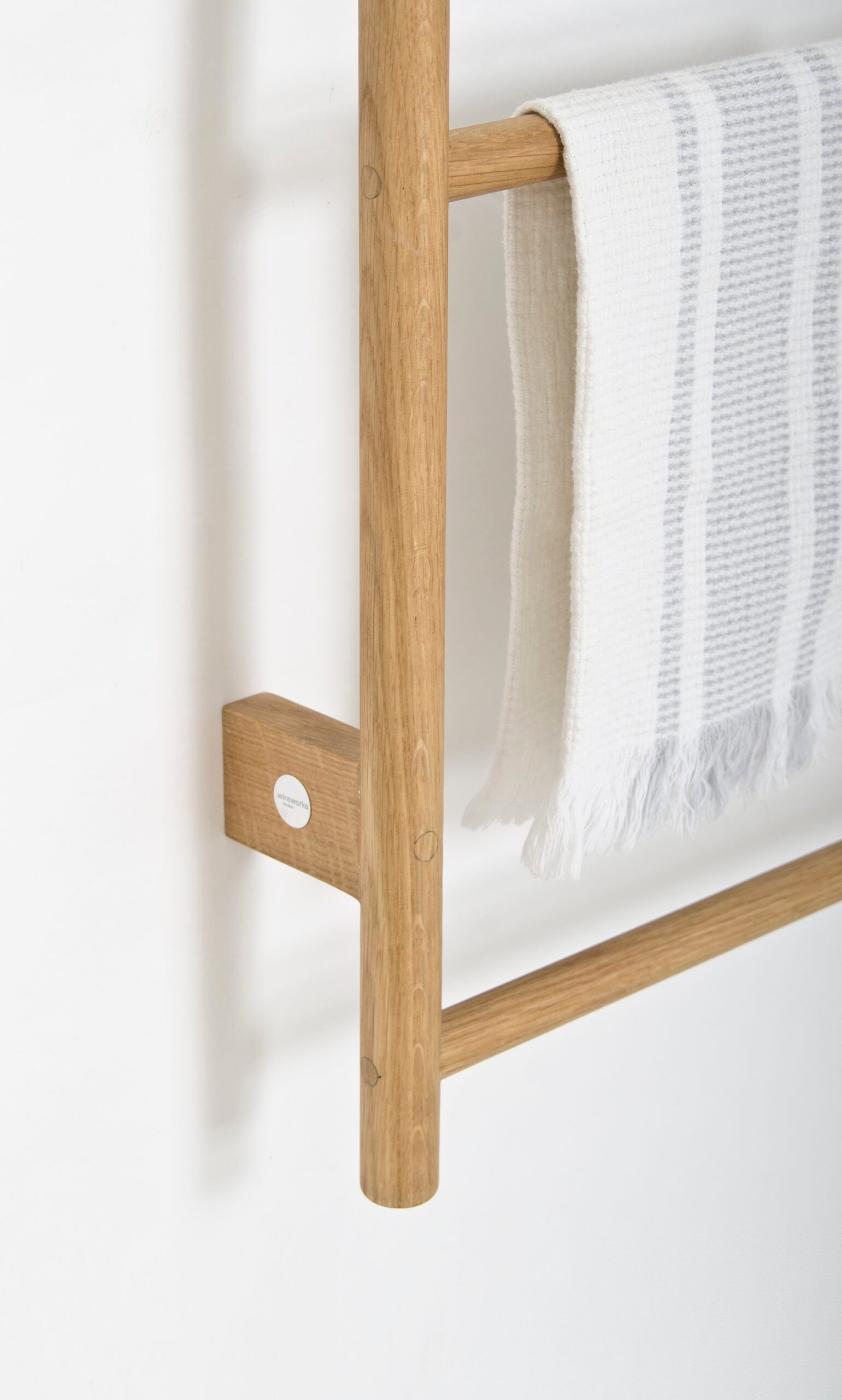 'WALLBAR' WALL HUNG TOWEL LADDER