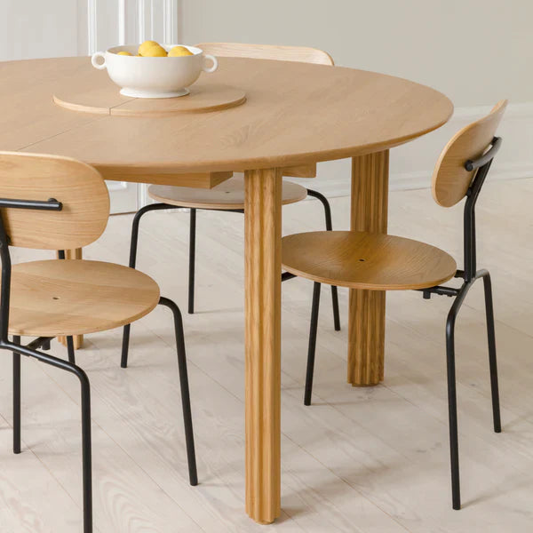 COMFORT CIRCLE | DINING TABLE WITH EXTENSION