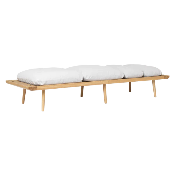 LOUNGE AROUND |  DAYBED, HORIZONS