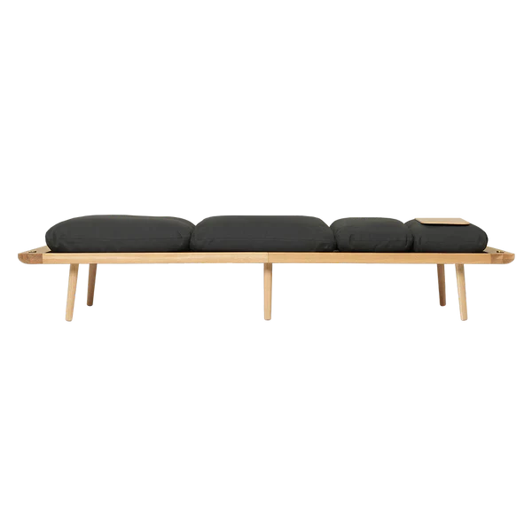 LOUNGE AROUND |  DAYBED, HORIZONS