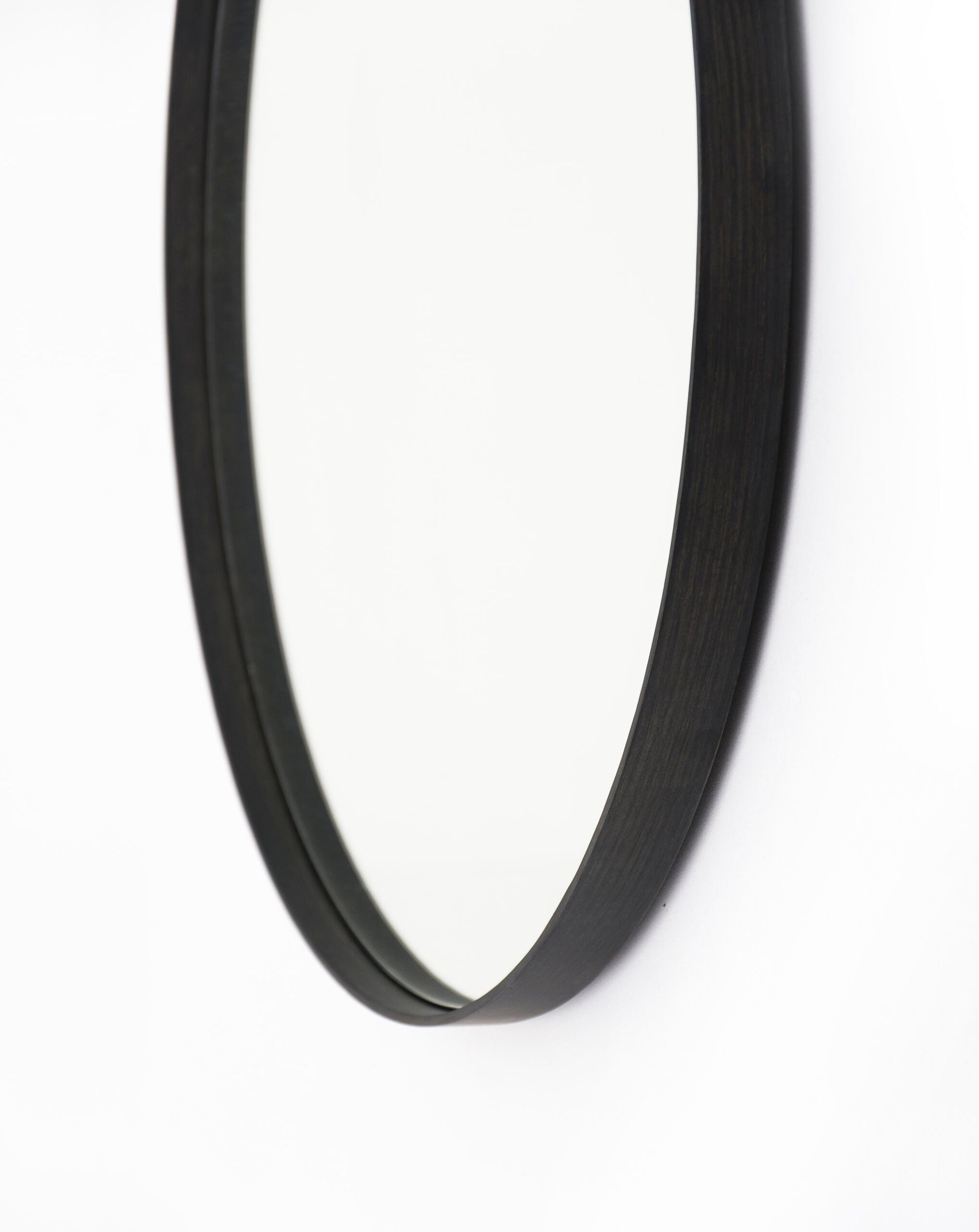 'GLANCE' CIRCULAR OAK MIRROR